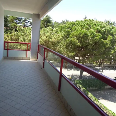 アパート Two-room With Balcony And Ac ビビオーネ